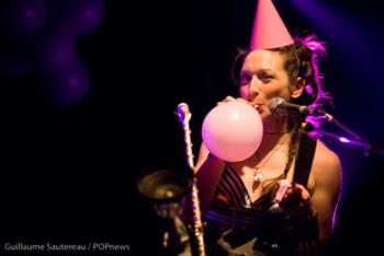 MY BRIGHTEST DIAMOND - Shara Worden